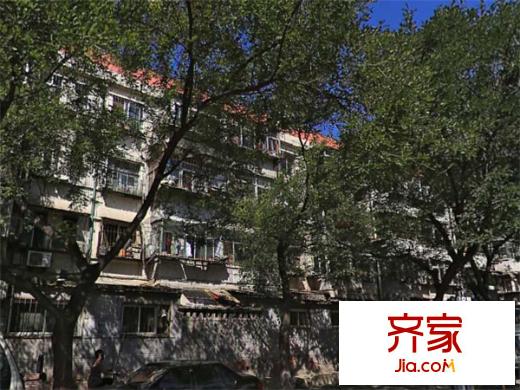 礦院樓外景圖 