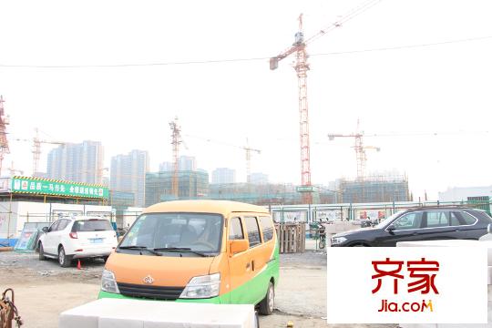 金地悅江來工地入口實景（2015.11.3）