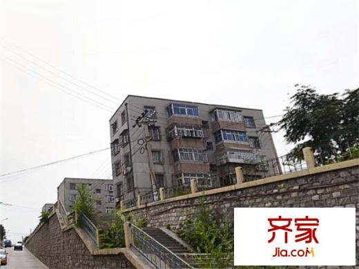 小山樓外景圖 