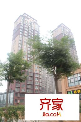鋼城水岸小區(qū)沿街（2015-06-23）