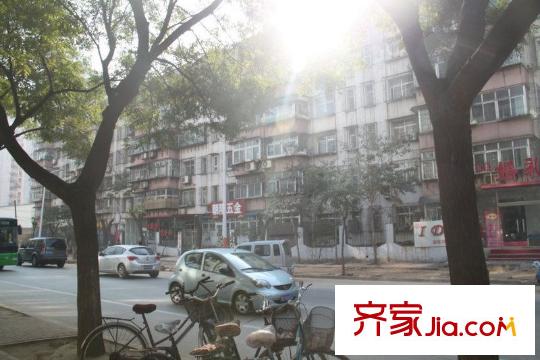 鋼城水岸周邊配套-商業(yè) 
