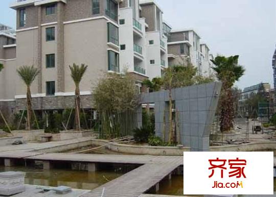 雅戈?duì)枛|湖花園外景圖 