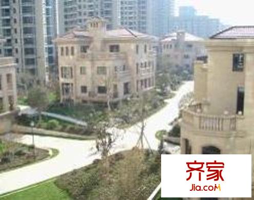日湖花園別墅外景圖