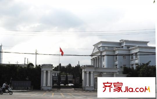 亞隆它山郡配套圖鄞江鎮(zhèn)法院（攝于10月24日）