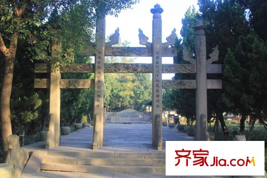 梁祝文化小鎮(zhèn)天逸灣向東北400米梁祝文化公園