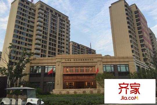 鉑悅府售樓處正面（2015-9-13）