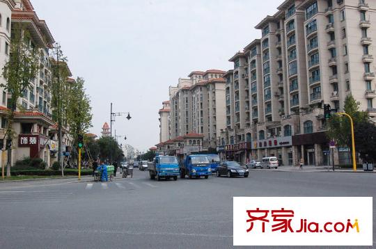 維科上院姚江府向東南約200米青林灣商街