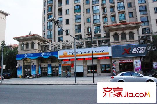 維科上院姚江府向東南約200米青林灣商街
