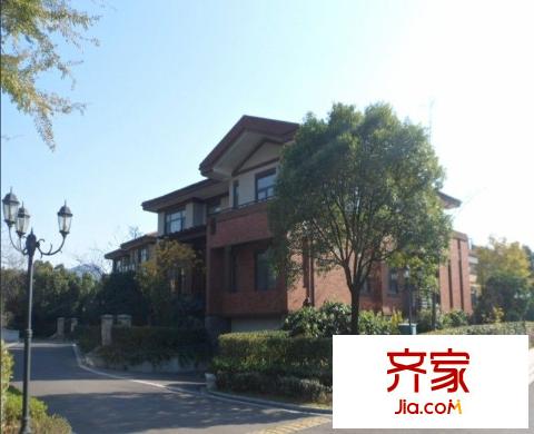 錢(qián)湖比華利別墅外景圖 