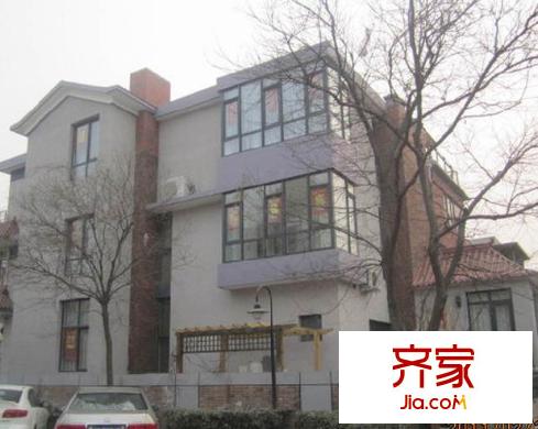 萬科水晶城別墅外景圖