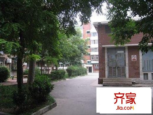 衛(wèi)安中里外景圖