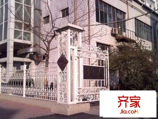 東英廣場(chǎng)外景圖