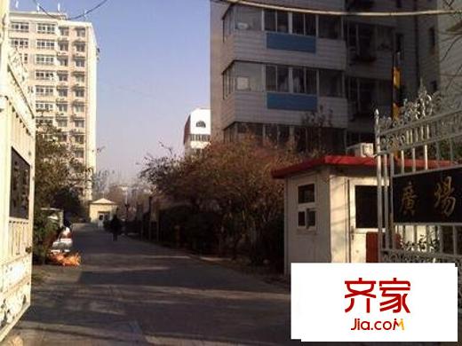 東英廣場外景圖
