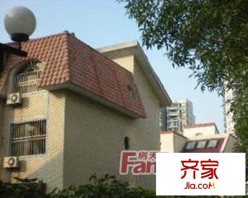 萬聯(lián)別墅外景圖