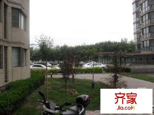 首創(chuàng)國際城外景圖