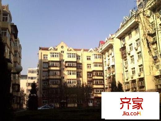 青海園外景圖