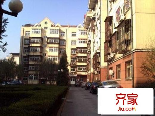 青海園外景圖