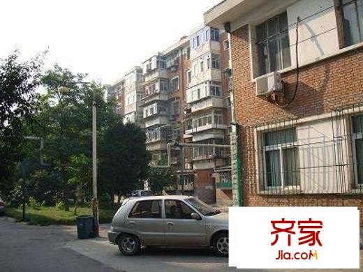 三潭西里外景圖