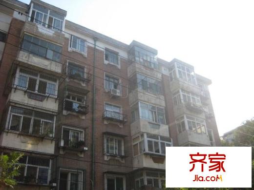 榮遷東里外景圖