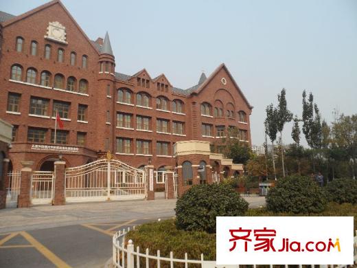 吉寶沁風(fēng)御庭周邊臨近的學(xué)校
