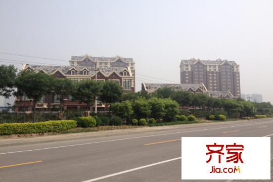 美域?yàn)懺沸^(qū)樓棟實(shí)景（2015-06）
