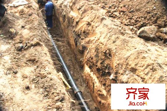 安聯(lián)優(yōu)悅城管道鋪設(shè)（2015-11-4）
