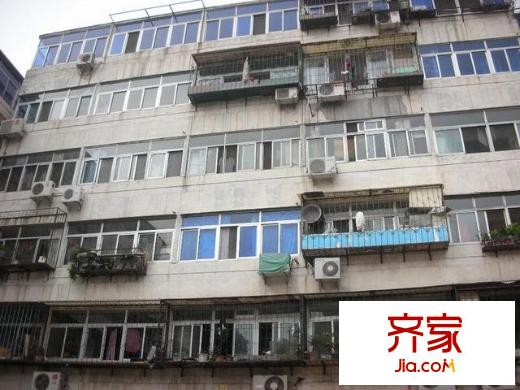 華瑞里外景圖