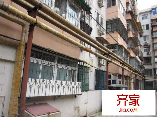 來福西里外景圖