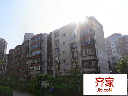 藍(lán)天樓小區(qū)外景圖 