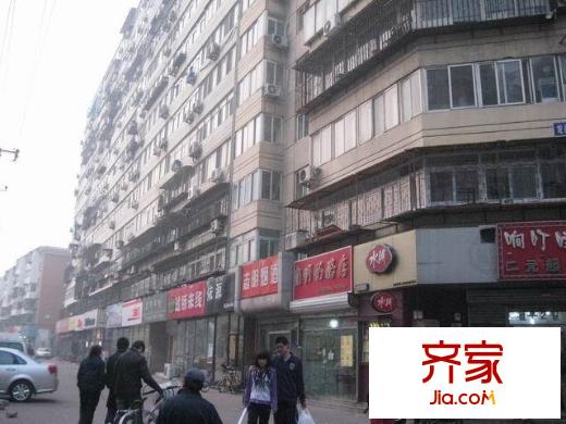 龍德里外景圖