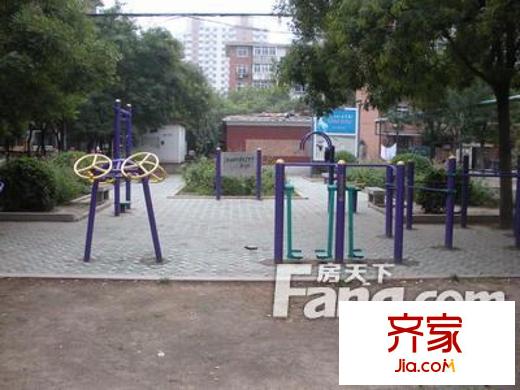 大江南里外景圖