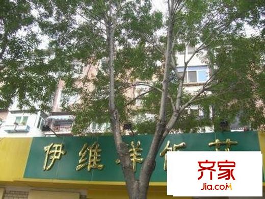 丹江里外景圖