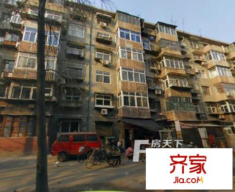 建湖里外景圖