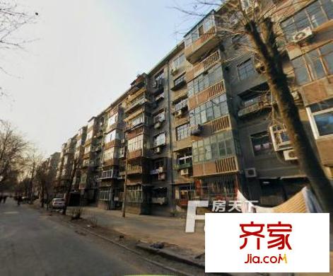 建湖里外景圖