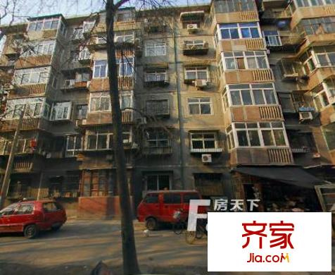 建湖里外景圖