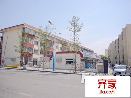 現(xiàn)代花苑外景圖 