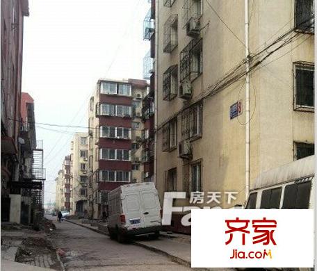 現(xiàn)代花苑外景圖唐山  