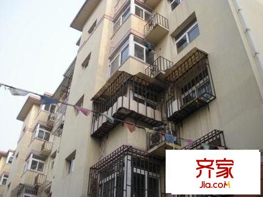 順園公寓外景圖