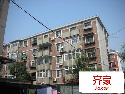 凌研里外景圖