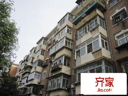 燕園里