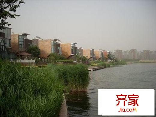 半島藍(lán)灣外景圖