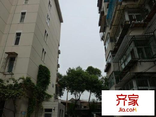 昆石里外景圖