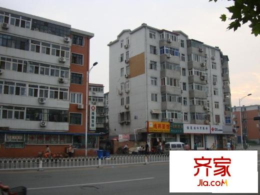 華章里外景圖