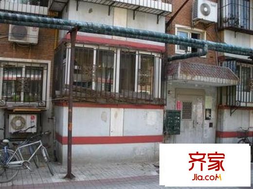 興源公寓外景圖