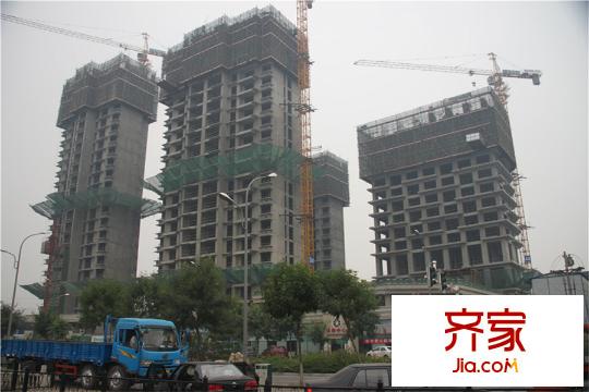 東方晨曲花苑項(xiàng)目遠(yuǎn)景（2015-06-18）