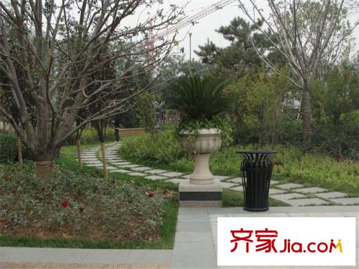 世紀(jì)御庭周邊配套-公園
