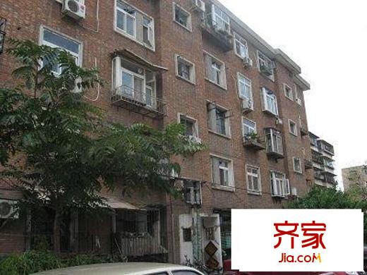 羅江西里外景圖