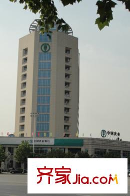 渤海豪庭項(xiàng)目西北角的農(nóng)行