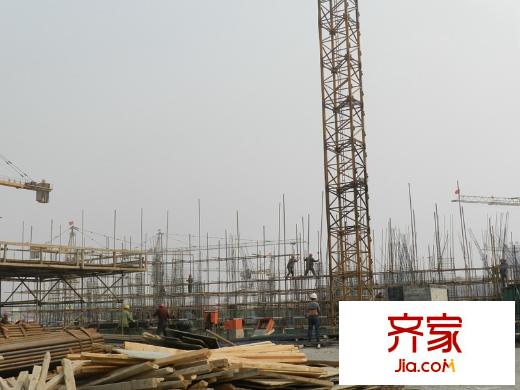 鳳凰春城項(xiàng)目實(shí)景2014-04-28