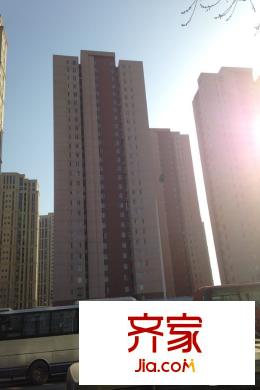 融創(chuàng)王府壹平方米小區(qū)工程進度（2015-3）